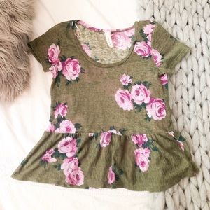 Nordstrom floral short sleeve blouse